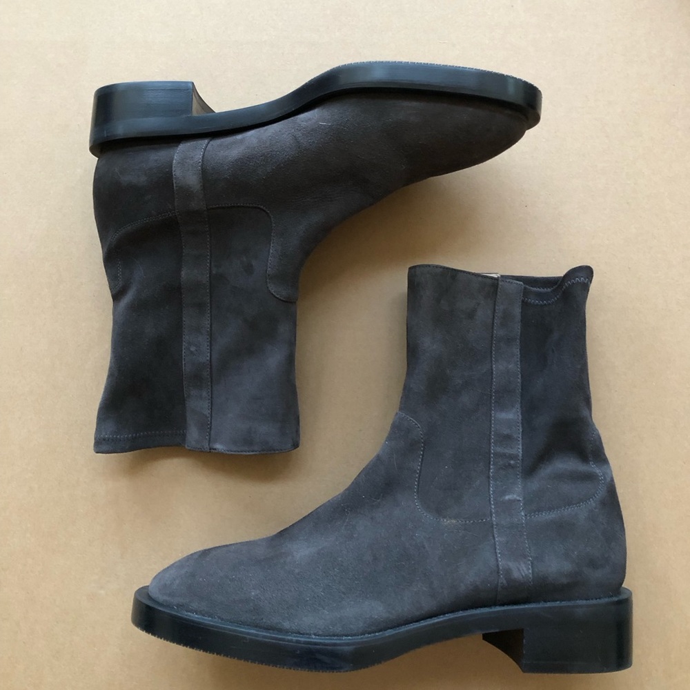 Stuart Weitzman genuine suede leather chelsea booties,sz 6B